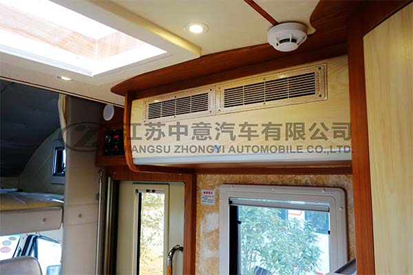 中意SZY5045XLJN5雙拓展依維柯C型房車