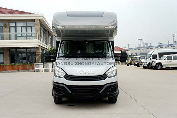 中意SZY5060XLJN依維柯三擴(kuò)展房車