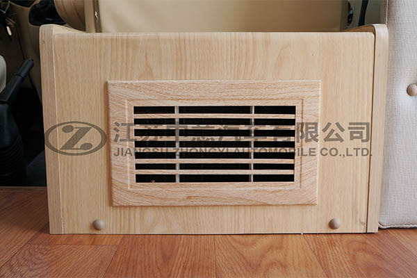 中意SZY5042XLJ全順房車