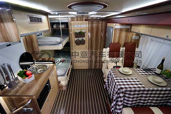 中意SZY5045XLJN2歐勝單拓展自動(dòng)擋依維柯C型房車