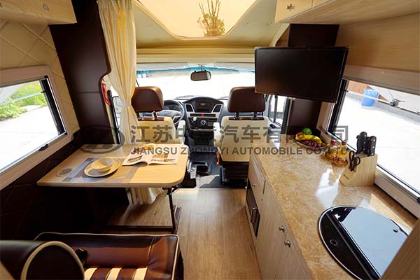 中意SZY5043XLJN5依維柯C型房車