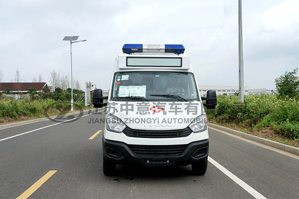 中意SZY5040XJHN依維柯救護車