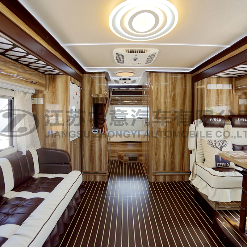 依維柯C型房車底盤進(jìn)口國(guó)產(chǎn)哪個(gè)好？