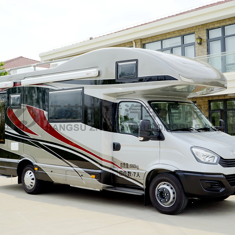 國產(chǎn)依維柯自動(dòng)檔c型房車那款好？