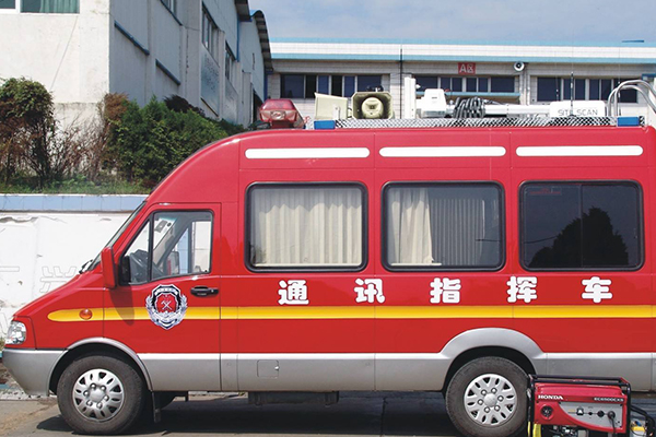 指揮車
